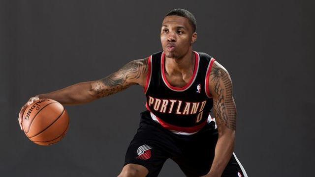 防守的密集 防守的密集