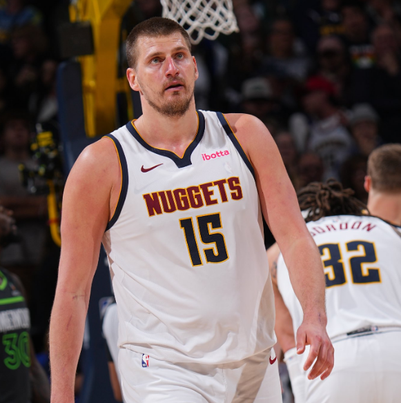 前瞻｜奥格斯堡1-2拜仁：凯恩基因太强，领先6分，拜仁仍不敢大意.