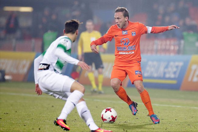 体育FIFA各项大奖候选名单出炉 莱万梅西C罗为年度最佳候选