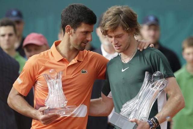 风口浪尖 风口浪尖