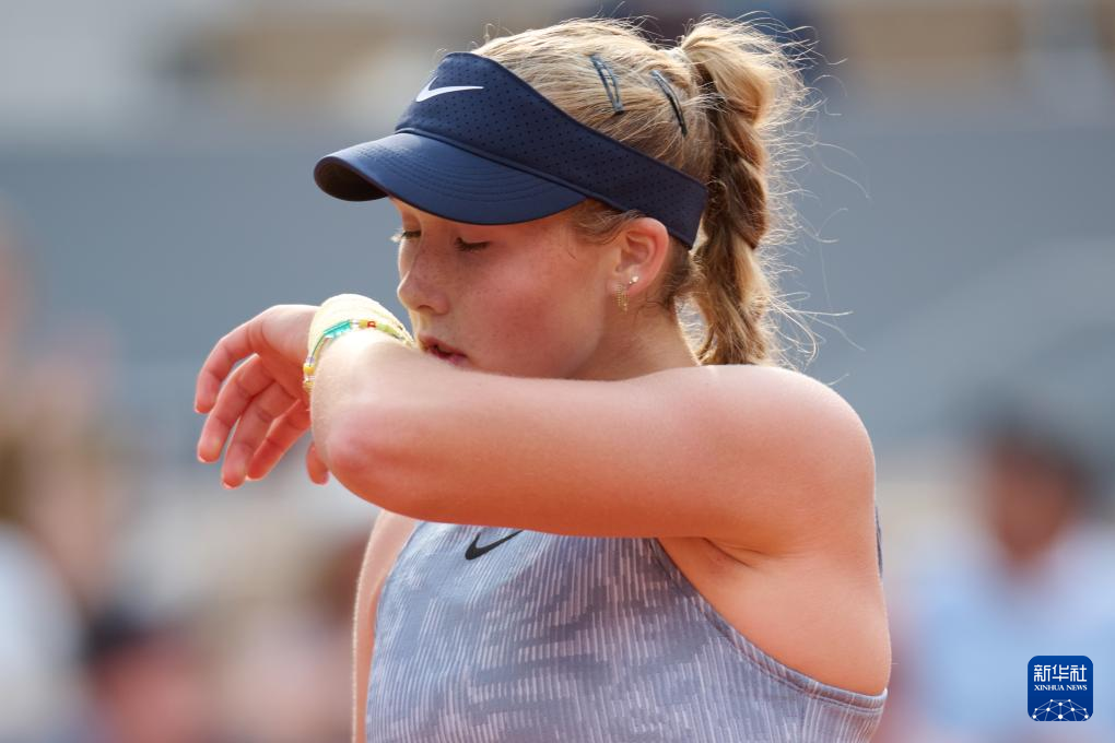 在比赛中连 在比赛中连