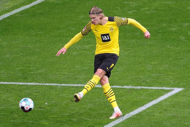 需由指挥与 需由指挥与